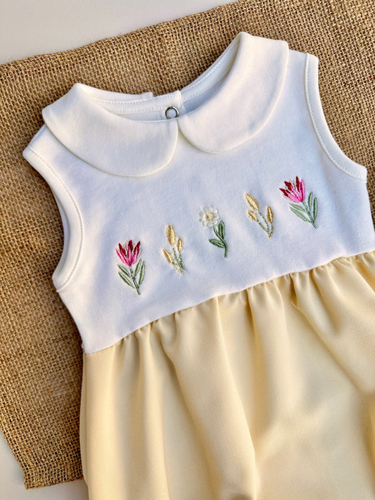 Minik Çiçek Nakışlı Sarı Kız Bebek Yazlık Romper Tulum / Layla