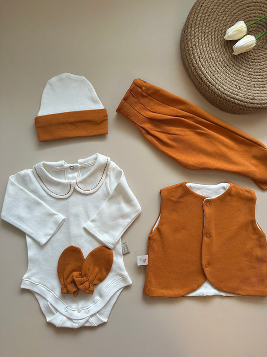 Cinnamon 5-Piece Hospital Set (Vest, Snap Bodysuit, Pleated Trousers, Beanie, Gloves)