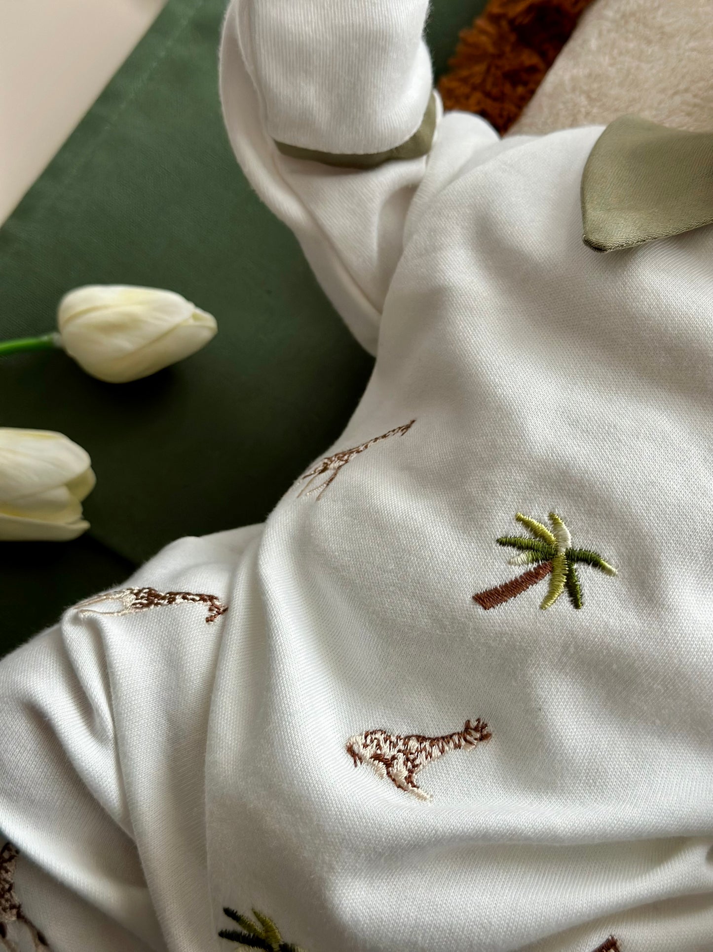 Minimal Giraffe Overalls and Hat - Khaki