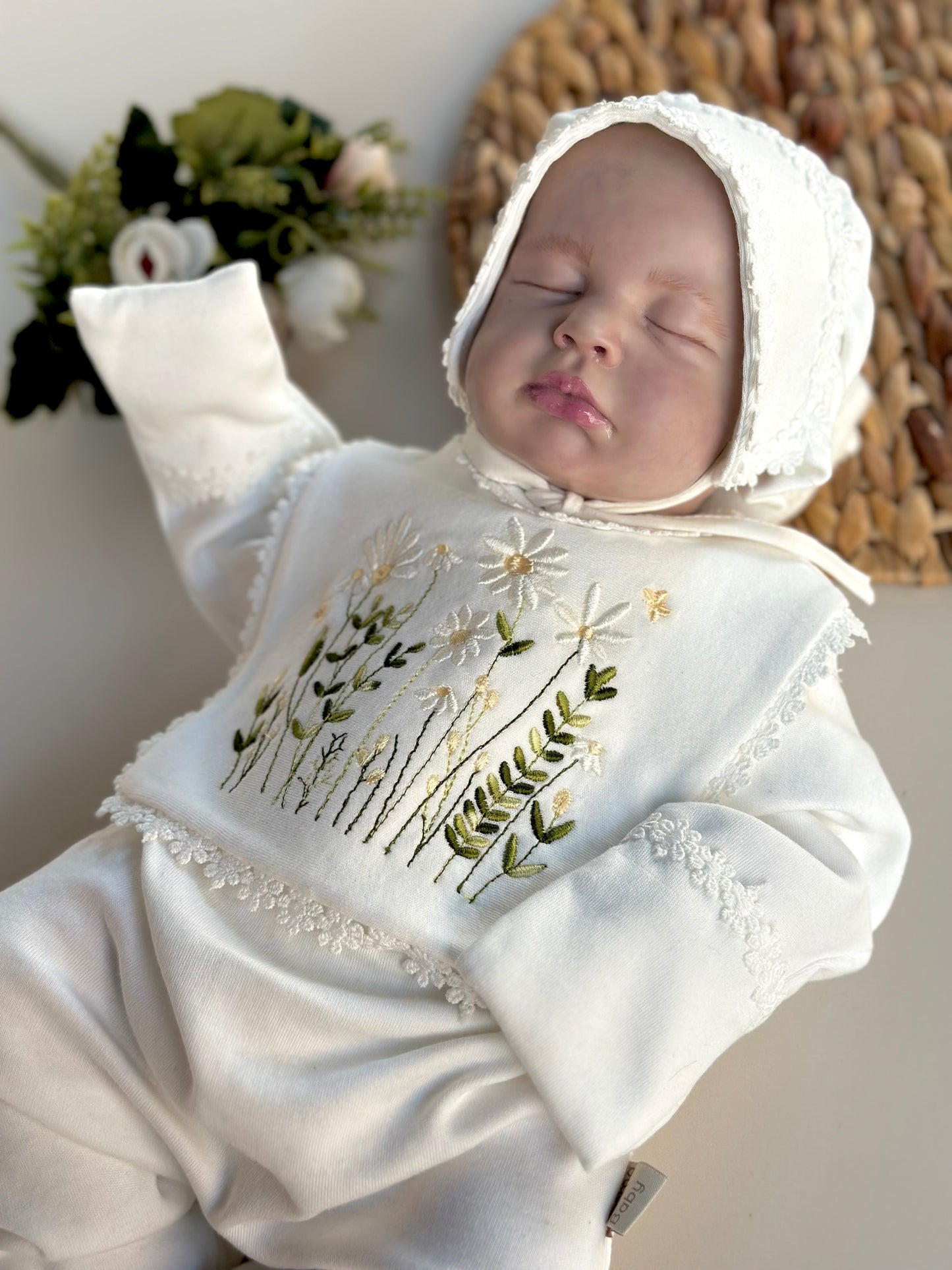 Papatya Nakışlı Önlükü Tulum ve Şapkası