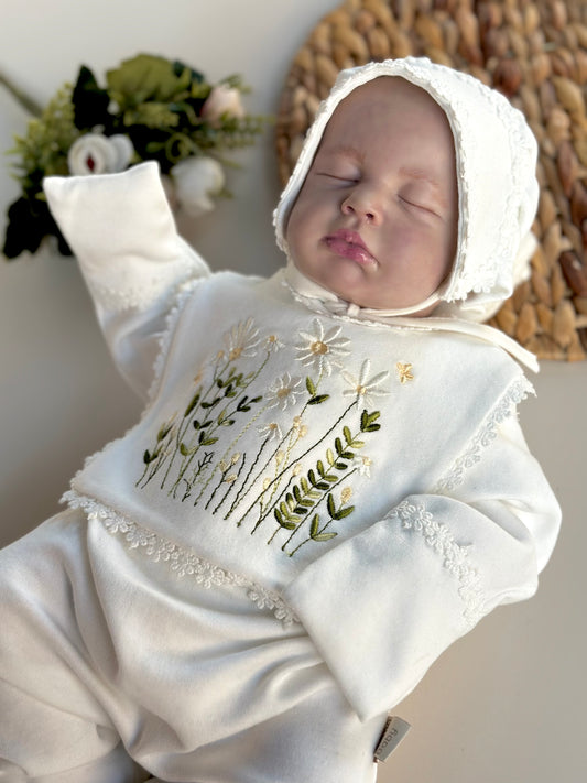 Papatya Nakışlı Önlükü Tulum ve Şapkası