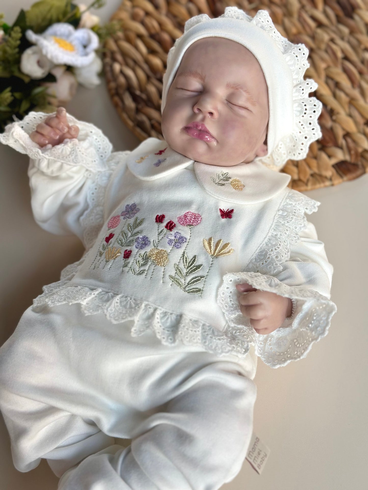 Renkli Bahçe - Tulum ve Şapka