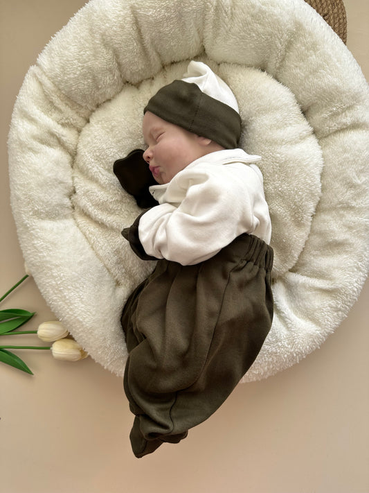 Khaki 4 Piece Hospital Set (Body, Pants, Beanie, Gloves)