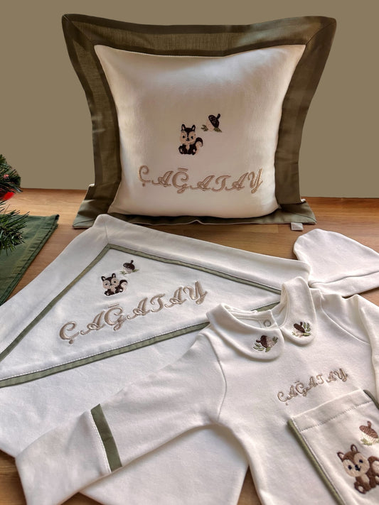 Orman Serisi - Sincap (Tulum, Şapka, Battaniye ve Yastık)