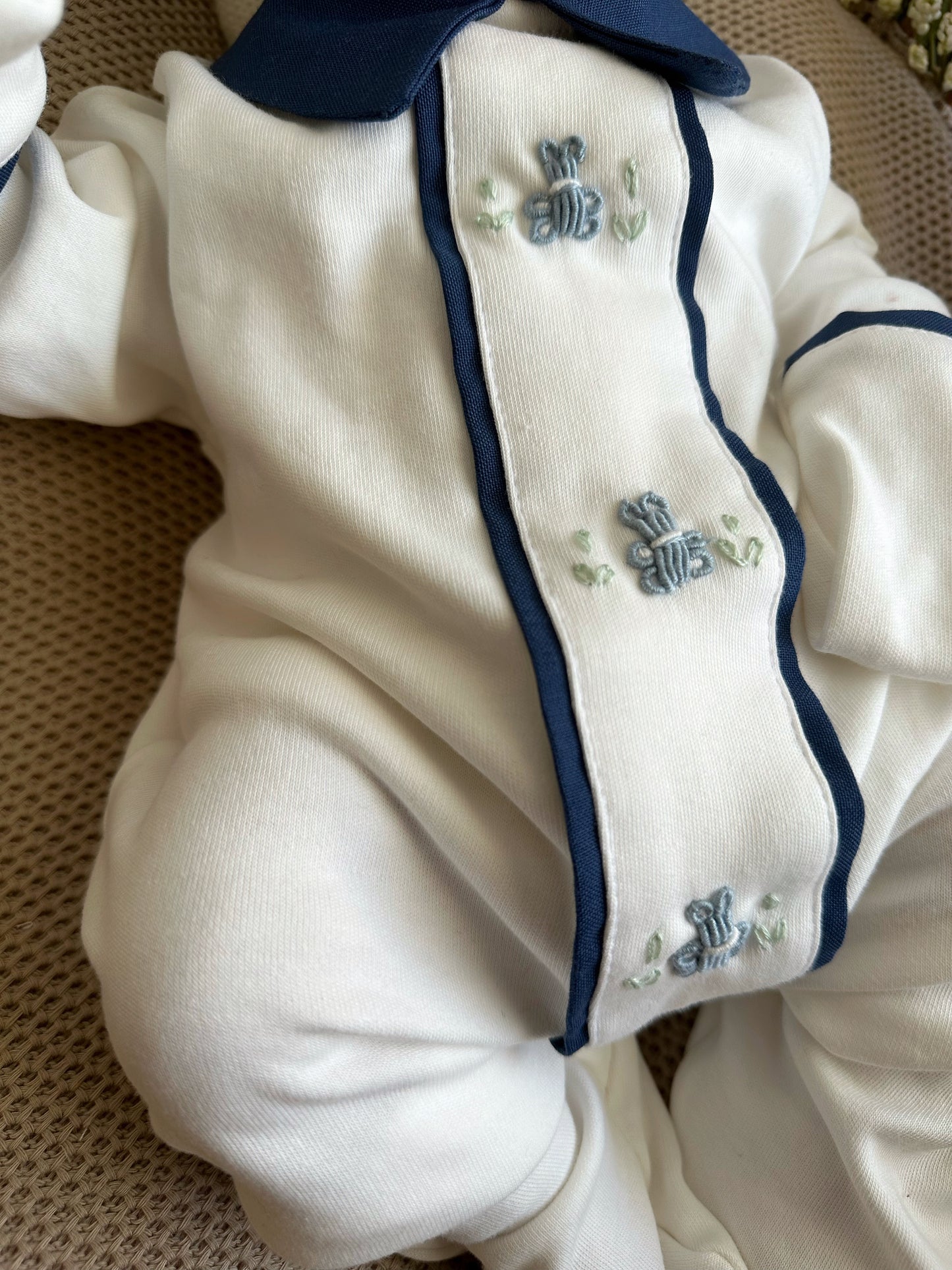 Lacivert Ayıcıklı Tulum ve Şerit Detaylı Şapkası