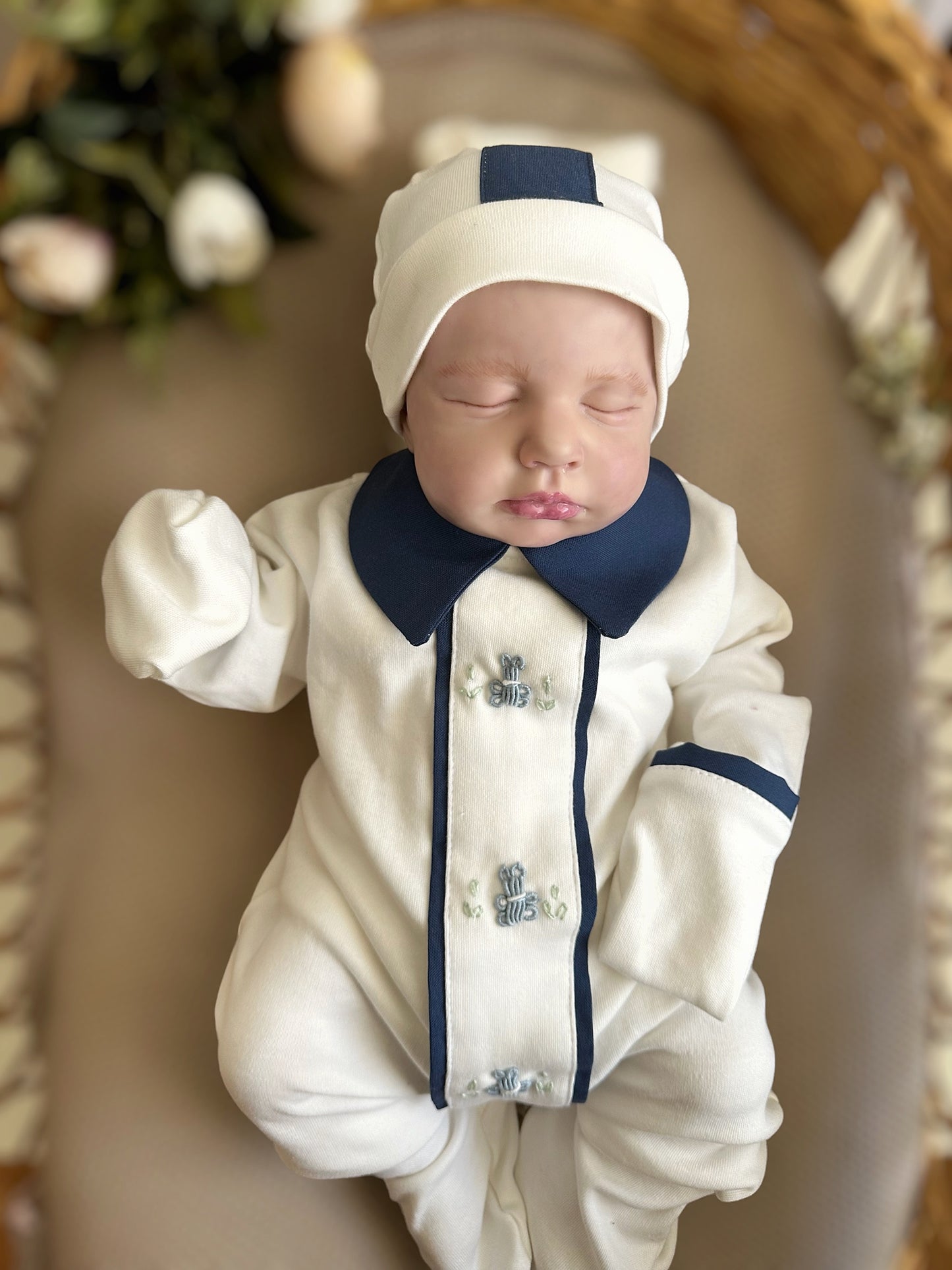 Lacivert Ayıcıklı Tulum ve Şerit Detaylı Şapkası