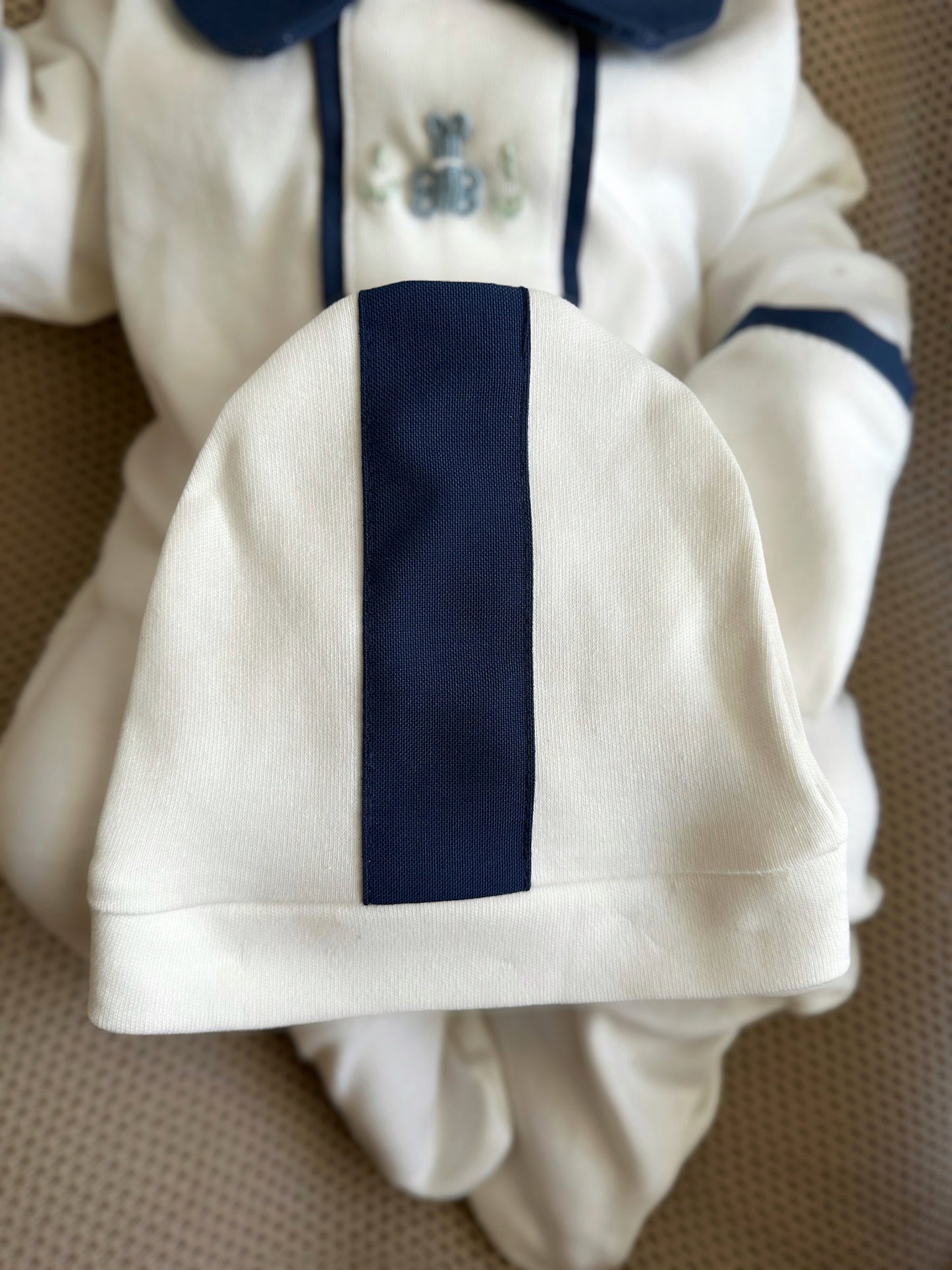 Lacivert Ayıcıklı Tulum ve Şerit Detaylı Şapkası