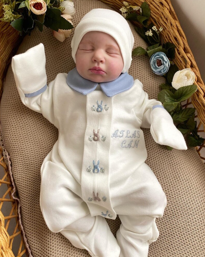 Hand Embroidered Men's Rabbit Overalls Hat